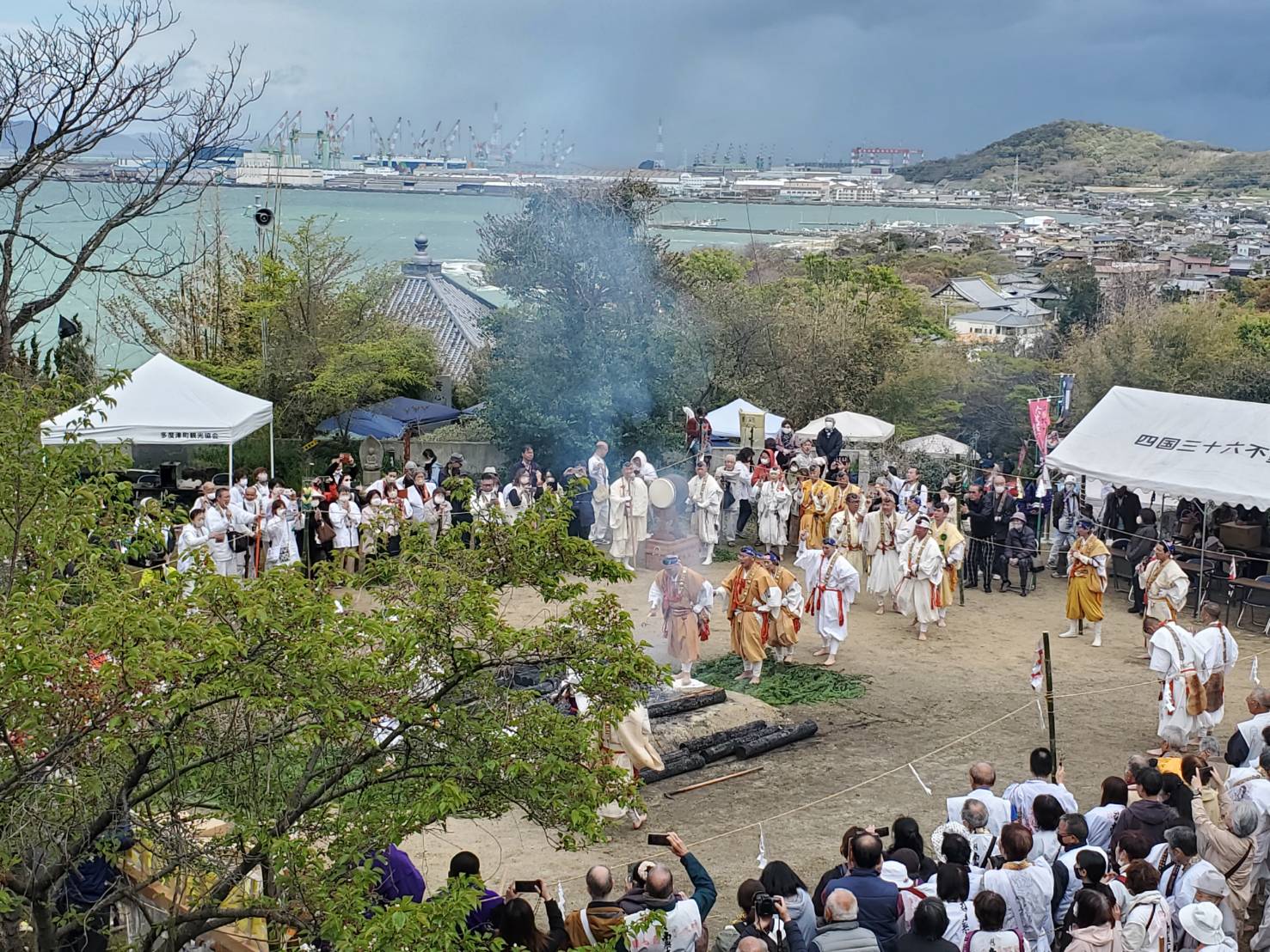 年に1度の厄除け大祭　炎の祭典『不動の火祭り』加茂不動院　福性寺
